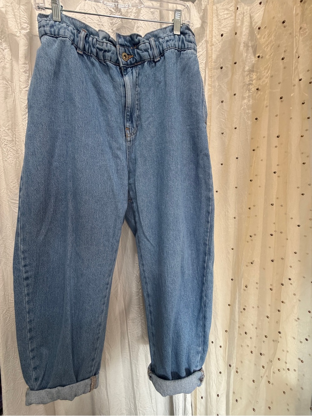 Relaxed Fit Denim Jeans in Light Blue